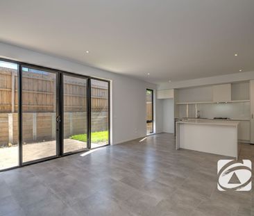 TOWNHOUSE IN BERWICK'S EXCLUSIVE HARK - Photo 1