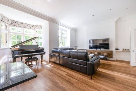 3 bedroom apartment to rent - Photo 3