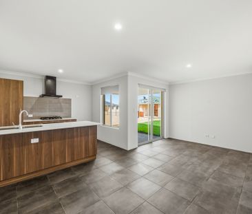 Brand New Two Bedroom Dual Living Property! - Photo 6