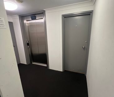 Hurstville - Photo 2