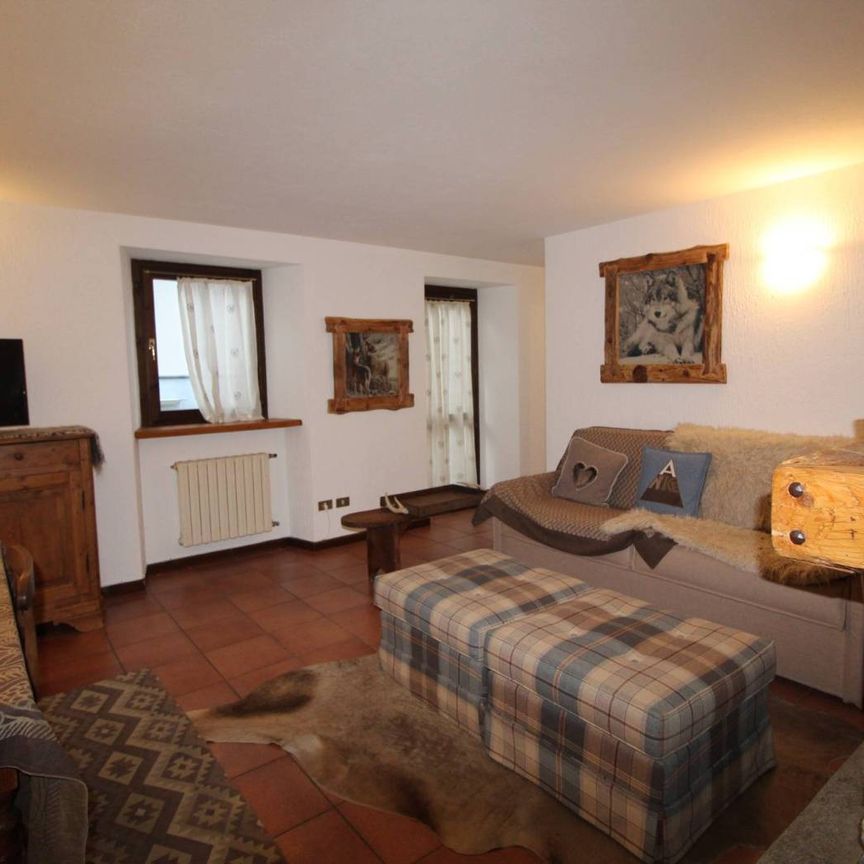 Quadrilocale via Roma 156, Centro, Courmayeur - Photo 1