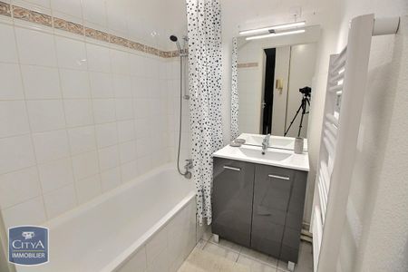 Location Appartement 2 pièces 31m² EYSINES 33320 - Photo 4