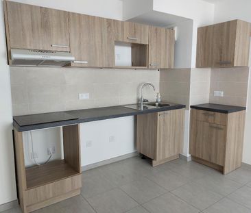 location Appartement T2 DE 45.2m² À MARSEILLE - Photo 4