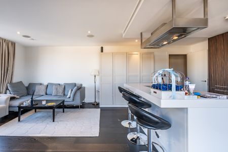 Moore House, 2 Gatliff Road, London, SW1W flat to rent - Photo 3