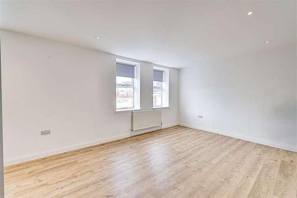 London Road, Westcliff-on-sea, SS0 - Photo 1