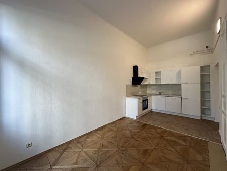 Charmante 3-Zimmer-Wohnung im Altbaustil in bester Lage im Grazer Bezirk St. Leonhard nahe der Karl-Franzens-Universität - Photo 4