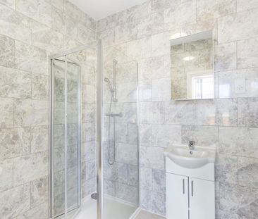 2 bedroom ground floor maisonette to rent - Photo 5