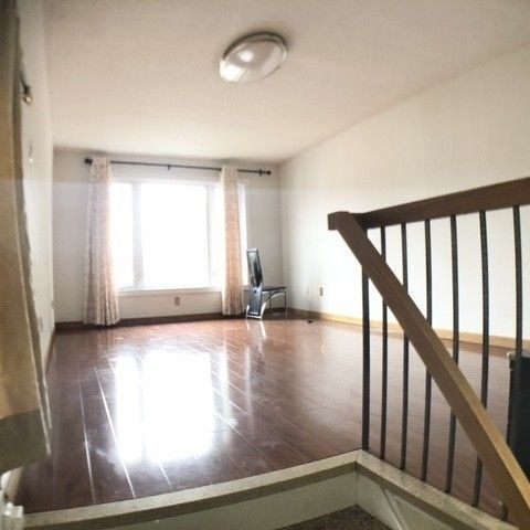 For Lease - 40 Seamist Crescent, Toronto, Ontario - Photo 1