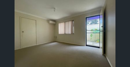 Well-Presented Granny-Flat - Photo 3