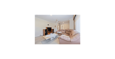 Your Private Paradise: Modern Comfort, Pool & Space for the Whole Family!!! - Photo 5