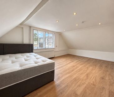 1 bedroom in a house share to rent - Photo 3