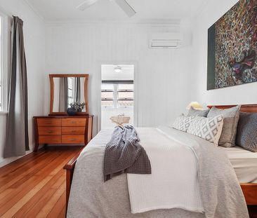 3-Bedroom Home with Study in the Heart of Mitchelton - Photo 4