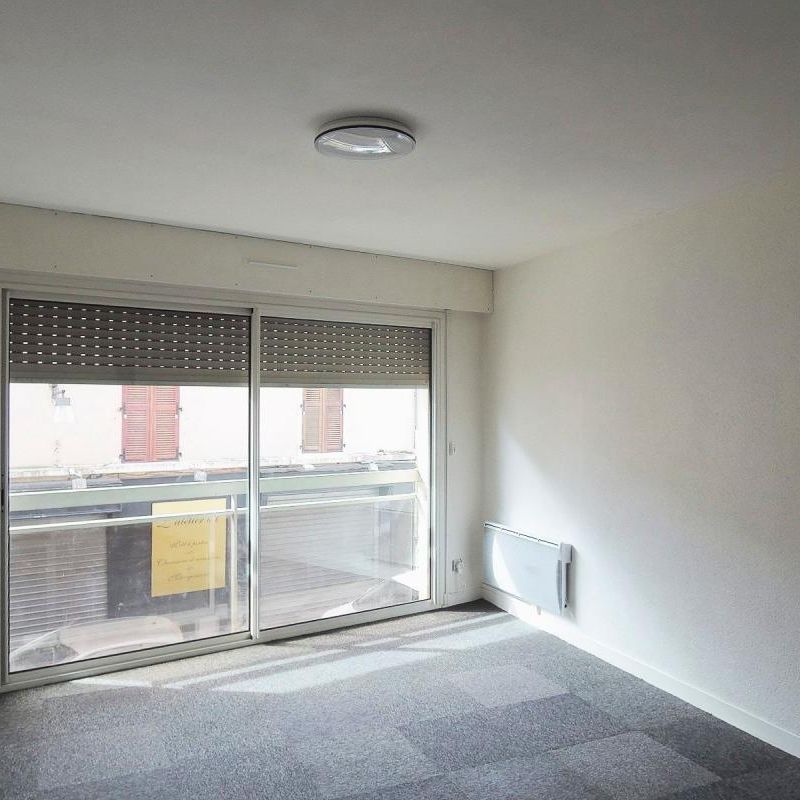 Location Appartement 2 pièces 52m² MONT DE MARSAN 40000 - Photo 1