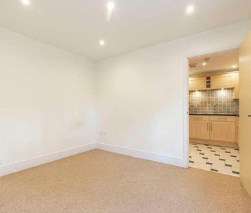 Pittville Lawn, Cheltenham, GL52 - Photo 6