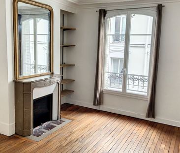 Appartement à louer 2 pièces • 57,11 m2 Paris 10 - Photo 1