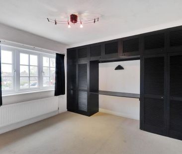 4 bedroom detached house to rent - Photo 5