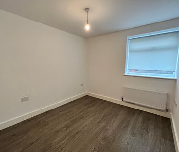 The Poppys, Daisy Street, Caerdydd, CF5 - Photo 3