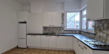Appartement te huur in Hasselt voor € 800 met 1 slaapkamer - Foto 2