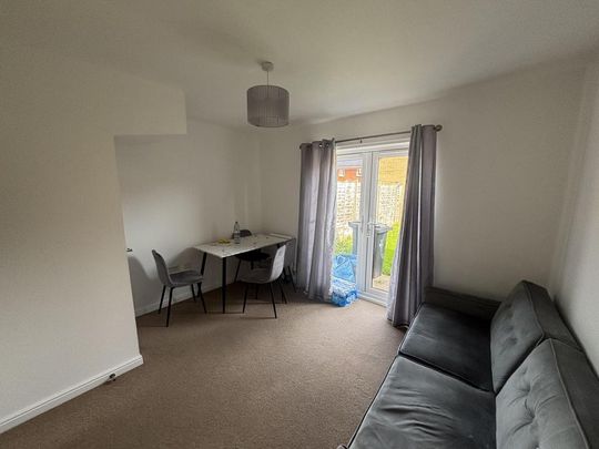 2 bedroom house to rent - Photo 1