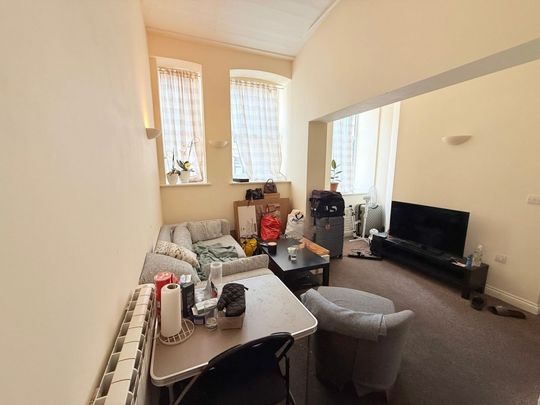 Sherborne Road, Yeovil, Somerset - Photo 1