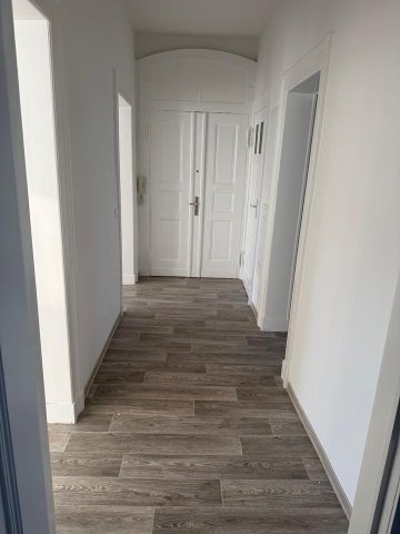 Altbauwohnung mit 3 Zimmern - Photo 3