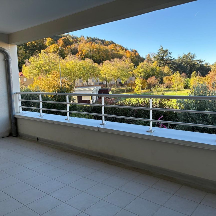 Location Appartement 3 pièces 74m² VALENCE 26000 - Photo 1