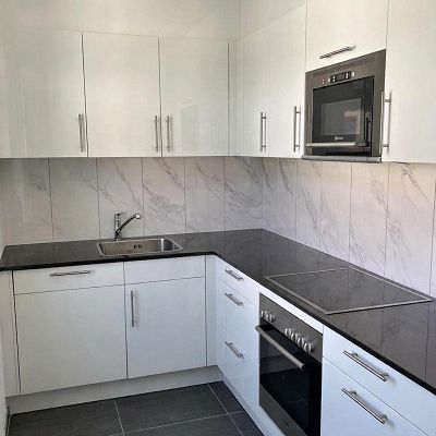 Attraktive Wohnung mit modernem Design und guter Anbindung - Photo 1