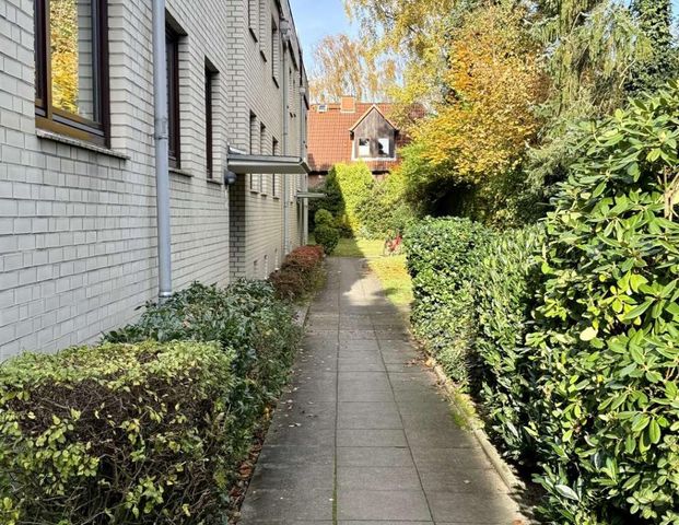 Sonniges Staffelgeschoss - 3 Zi.-Whg. inkl. EBK & zwei Balkonen. - Foto 1