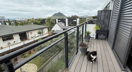 Stylish Mt Maunganui 1BR Retreat! - Photo 3