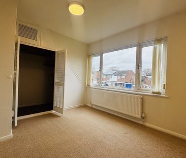 Bevery Close - Photo 5