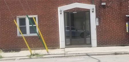 2773 Lake Shore Boulevard W #4 - Photo 2