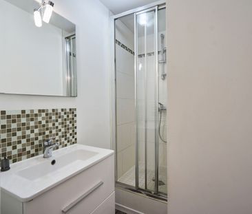 SUHARD B Roommate 6 Bedrooms at Reims - Photo 6