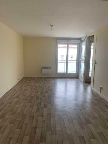 APPARTEMENT T5 A LOUER SECTEUR GARE - Photo 2