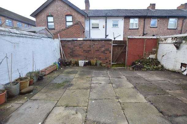 2 Bedroom Terraced House - Photo 1