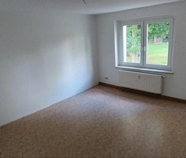 3-Zimmer Mietwohnung / 08543 Jocketa zu vermieten - Photo 1