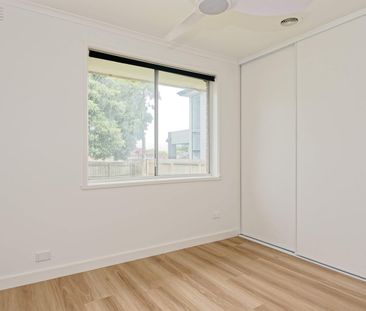 Recently Renovated Home in a Quiet Court Location - Photo 5