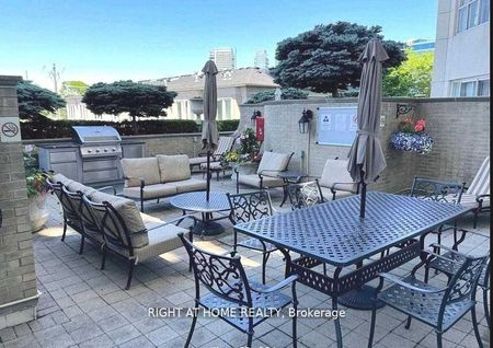 For Lease - 2285 Lake Shore Boulevard Unit# 2214, Toronto, Ontario - Photo 5