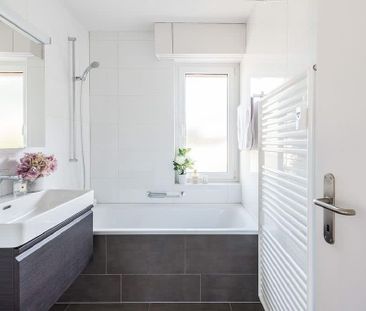 3.5 Zimmer, 93 m², 2. Stock - Photo 4