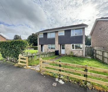 3 bedroom semi-detached house to rent - Photo 4