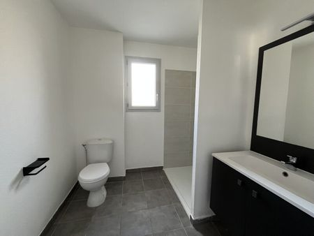 Location Appartement 2 pièces 43m² MURET 31600 - Photo 5