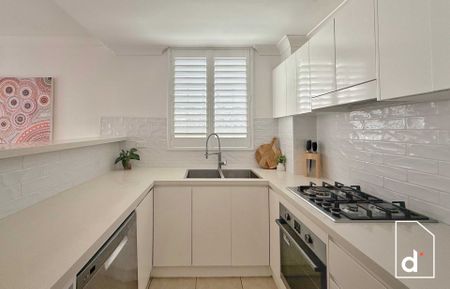 Immaculate Apartment In A Highly Convenient Location - Photo 5