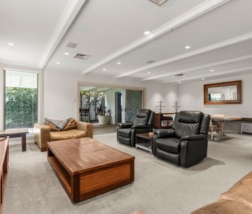 14 David Avenue, Caringbah South NSW 2229 - House For Rent | Domain - Photo 1