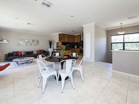 5/164 West Coast Highway, Scarborough WA 6019 - Photo 1