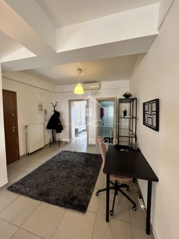 Ενοικίαση κατοικίας, 60 τ.μ., Βύρωνας, 750 € - Photo 2