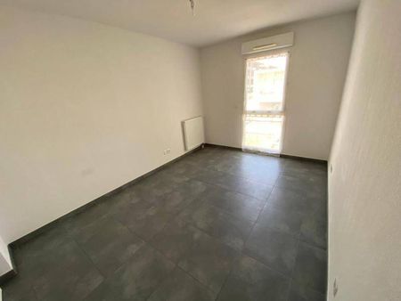 Location appartement récent 3 pièces 64.5 m² à Juvignac (34990) - Photo 5