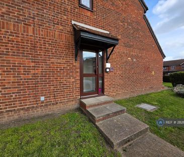 1 bedroom flat to rent - Photo 6