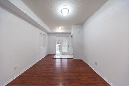 For Lease - 5035 Oscar Peterson Boulevard Unit# 114, Mississauga, Ontario - Photo 4