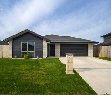 Family Home in Flagstaff - Photo 3