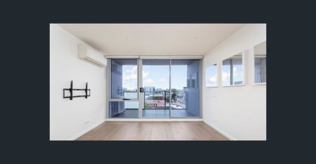 Light-Filled One Bedroom in the Riverside Complex - Photo 4