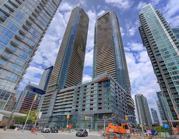 For Lease - 3 Concord Cityplace Way Unit# 1022, Toronto, Ontario - Photo 1